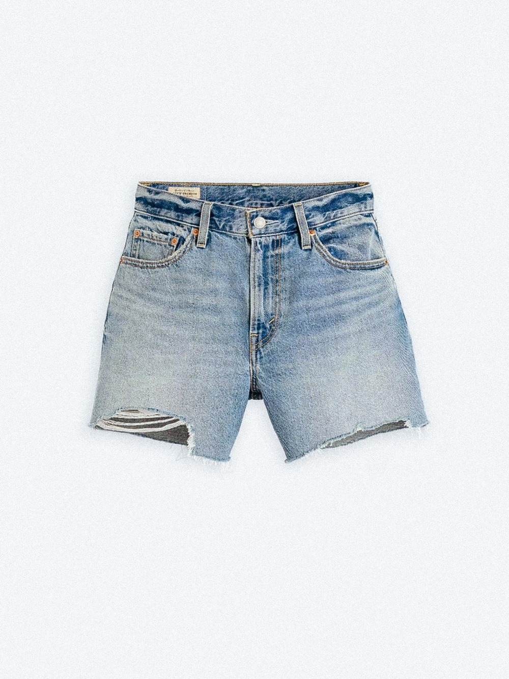 Levi’s Ribcage Short - Picture 2 of 3